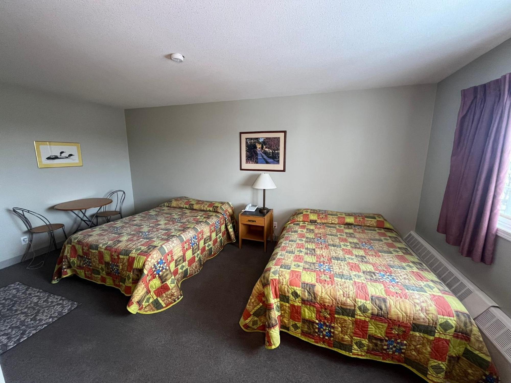 Raccoon Lodge Motel 西尔万湖 客房 照片